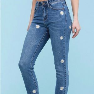 Judy Blue Daisy Jeans